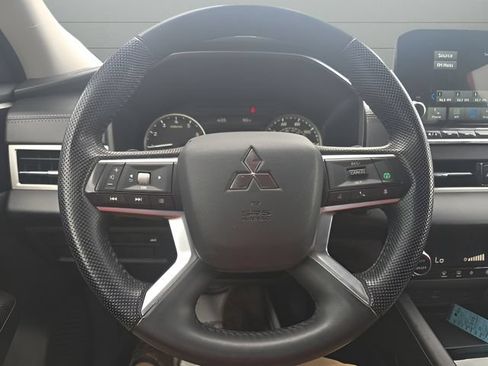 Used 2024 Mitsubishi Outlander SE AWD/4WD image 15