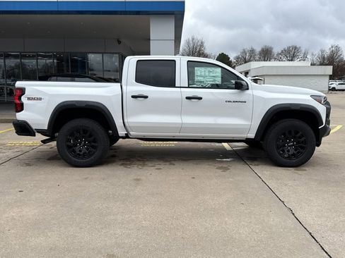 New 2026 Chevrolet Colorado Trail Boss image 2