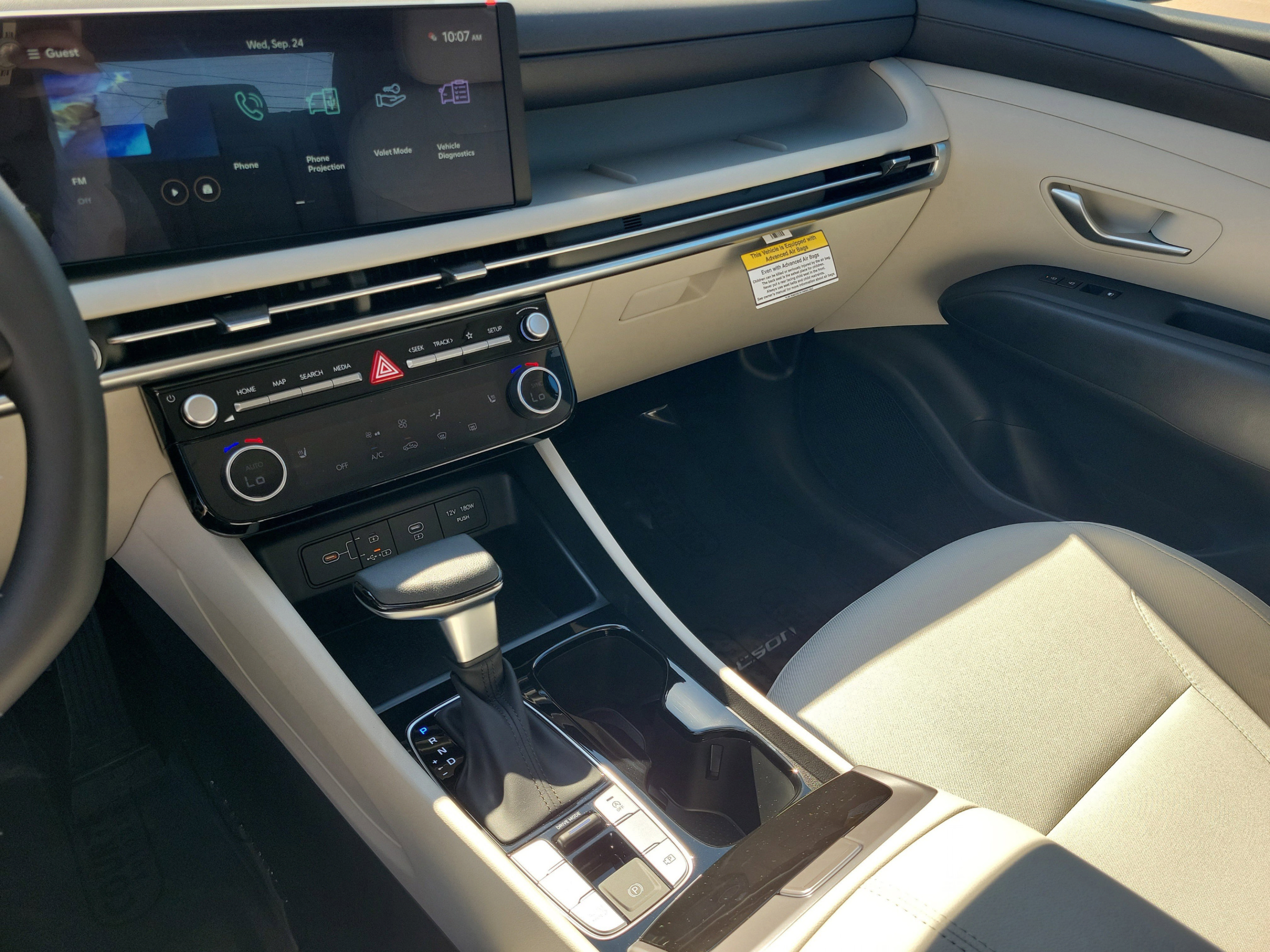 New 2026 Hyundai Tucson SEL Plus FWD image 8
