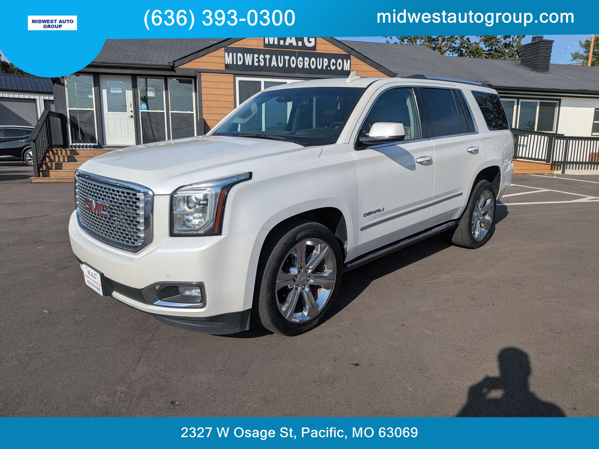Used 2016 GMC Yukon Denali w/ Open Road Package AWD/4WD image 1