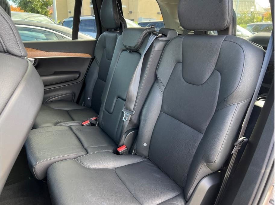Used 2023 Volvo XC90 B6 Plus w/ Protection Package Premier AWD/4WD image 9