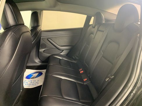 Used 2022 Tesla Model 3 Performance image 30