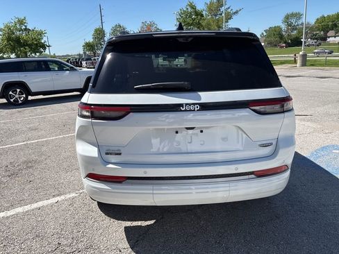 New 2026 Jeep Grand Cherokee Summit AWD/4WD image 24