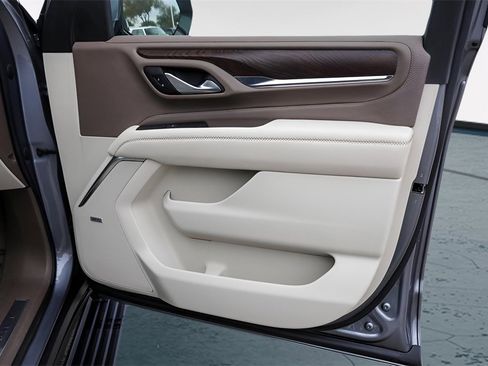 Certified 2022 GMC Yukon Denali w/ Denali Premium Package image 33