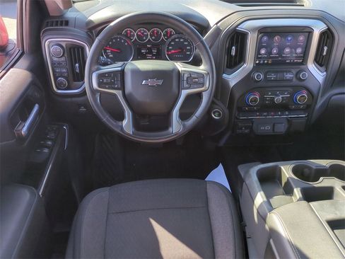 Used 2021 Chevrolet Silverado 1500 RST image 20
