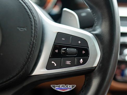 Used 2022 BMW 540i w/ M Sport Package image 25