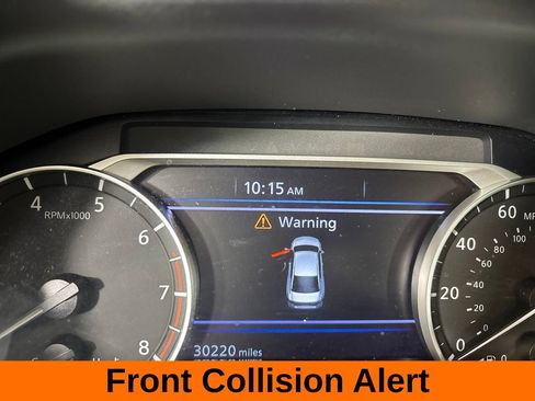 Used 2023 Nissan Altima 2.5 SR FWD image 12