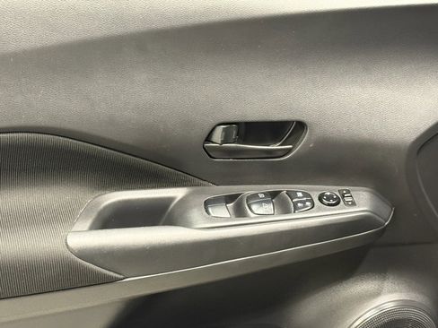 Certified 2024 Nissan Kicks S image 18