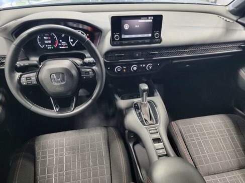 Certified 2024 Honda HR-V Sport image 29