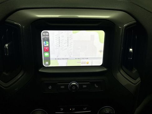 Used 2021 Chevrolet Silverado 1500 Custom Trail Boss image 38