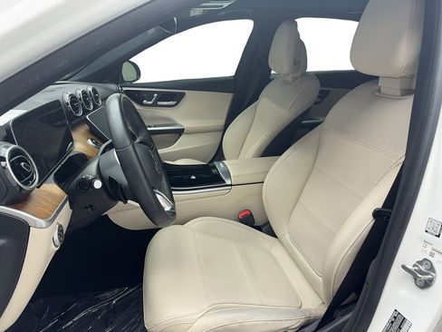 Used 2024 Mercedes-Benz C 300 Sedan image 18