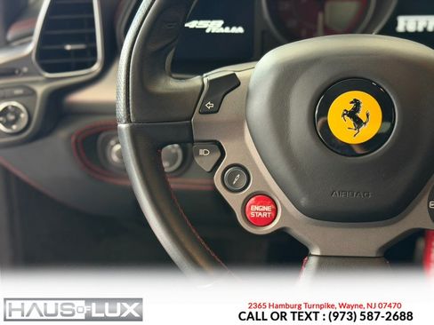 Used 2013 Ferrari 458 Italia Coupe RWD image 33