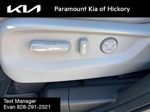 Used 2018 Honda Odyssey EX-L image 19