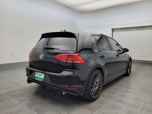 Used 2016 Volkswagen GTI SE image 9