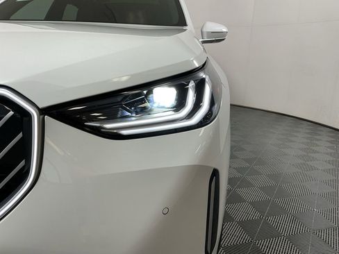Certified 2025 BMW X3 xDrive30 w/ Convenience Package AWD/4WD image 8