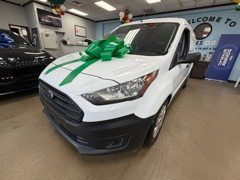 Used 2020 Ford Transit Connect XL image 11