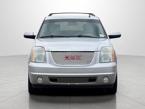 Used 2010 GMC Yukon XL SLT w/ SLT-2 Equipment Package image 6