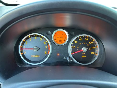 Used 2009 Nissan Sentra 2.0 S FWD image 10