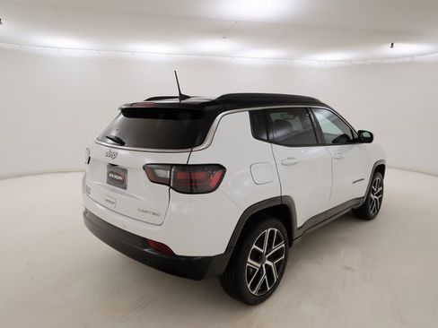 Used 2025 Jeep Compass Limited w/ Elite Group image 2