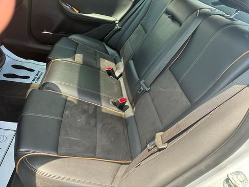 Used 2014 Chevrolet Impala LT FWD image 10