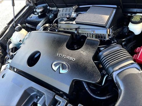 Used 2021 INFINITI QX50 Luxe w/ Appearance Package image 32