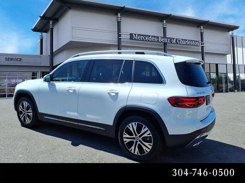 Used 2026 Mercedes-Benz GLB 250 4MATIC image 5