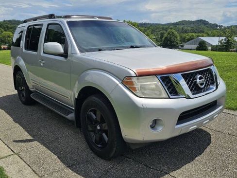 Used 2008 Nissan Pathfinder SE w/ Leather Pkg AWD/4WD image 1
