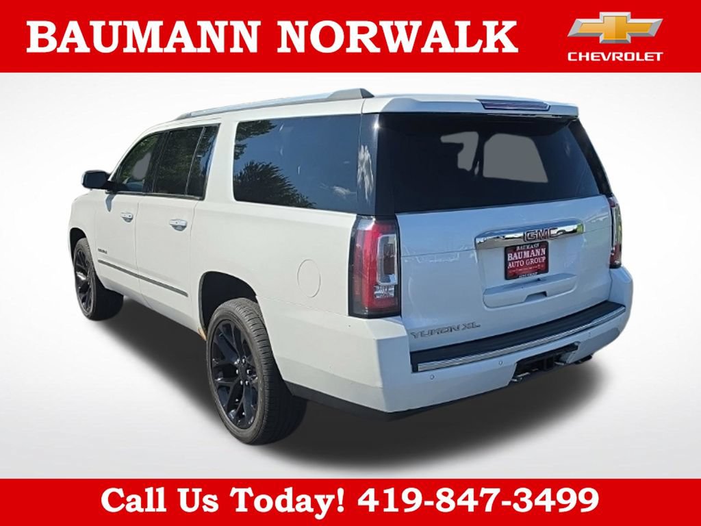 Used 2017 GMC Yukon XL Denali w/ Open Road Package AWD/4WD image 8