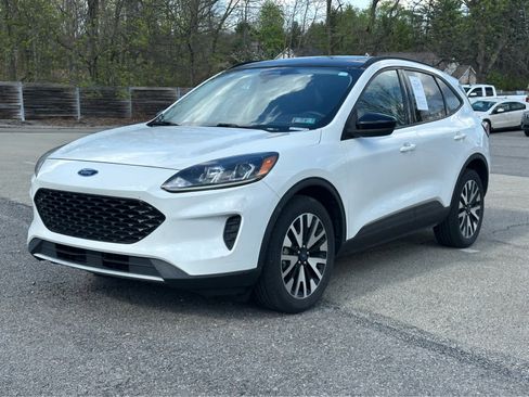 Used 2020 Ford Escape SE Sport AWD/4WD image 1