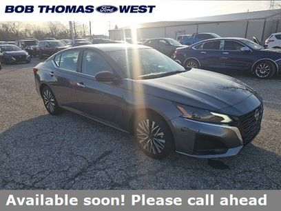 Used 2024 Nissan Altima 2.5 SV