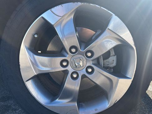 Used 2018 Honda HR-V LX image 30