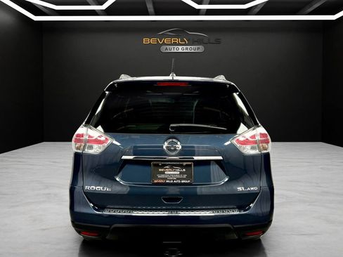 Used 2016 Nissan Rogue SL w/ SL Premium Package image 4