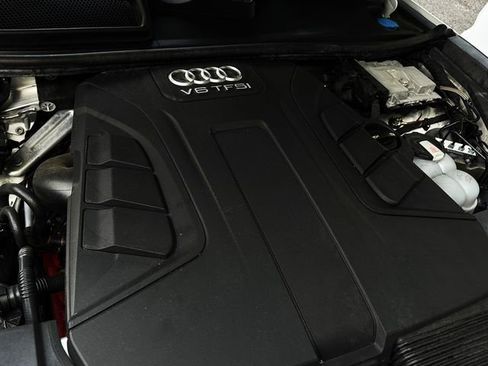 Used 2018 Audi Q7 3.0T Prestige image 48