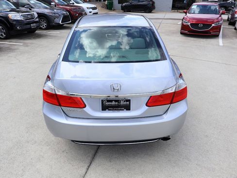Used 2013 Honda Accord LX image 5