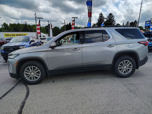 Used 2023 Chevrolet Traverse LT w/ LPO, Floor Liner Package AWD/4WD image 8