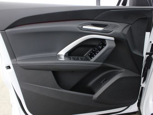 New 2026 Audi Q5 Premium AWD/4WD image 17