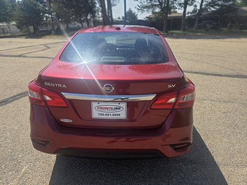 Used 2016 Nissan Sentra SV FWD image 4