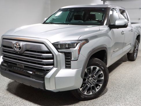 Used 2024 Toyota Tundra Limited image 30