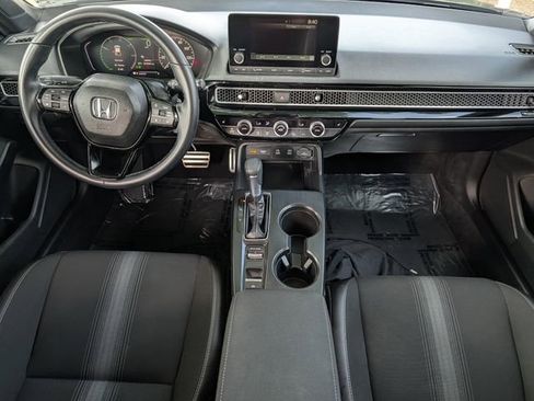 Used 2025 Honda Civic Sport image 10