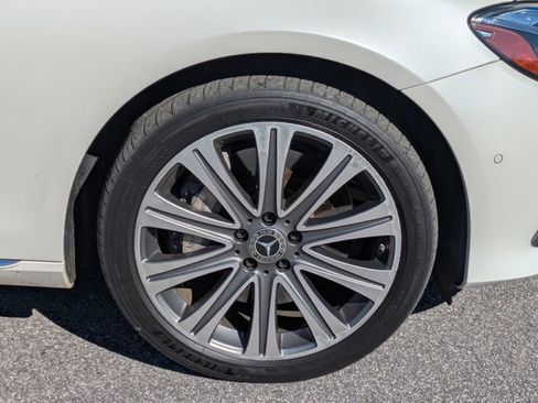 Used 2018 Mercedes-Benz E 400 E 400 image 12