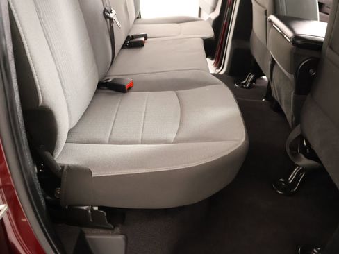 Used 2024 RAM 1500 Classic SLT AWD/4WD image 13