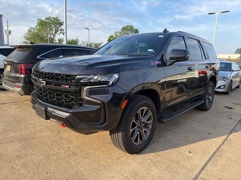Used 2023 Chevrolet Tahoe Z71 w/ Luxury Package AWD/4WD image 1