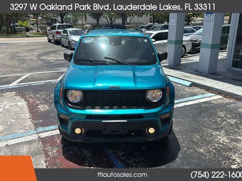 Used 2021 Jeep Renegade Latitude AWD/4WD image 4
