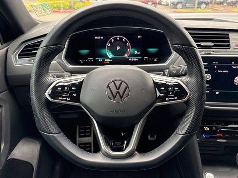 Used 2023 Volkswagen Tiguan SE R-Line AWD/4WD image 22