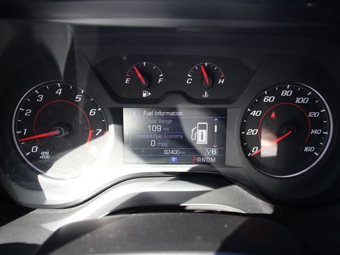 Used 2019 Chevrolet Camaro LT RWD image 29