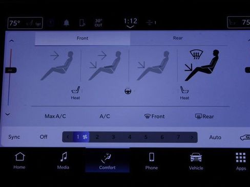 Used 2024 Chrysler Pacifica Touring-L image 38