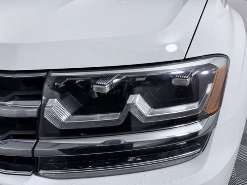 Used 2019 Volkswagen Atlas SE w/ Towing Package image 27