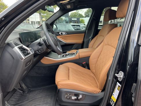 Certified 2024 BMW X5 xDrive40i w/ Premium Package AWD/4WD image 16