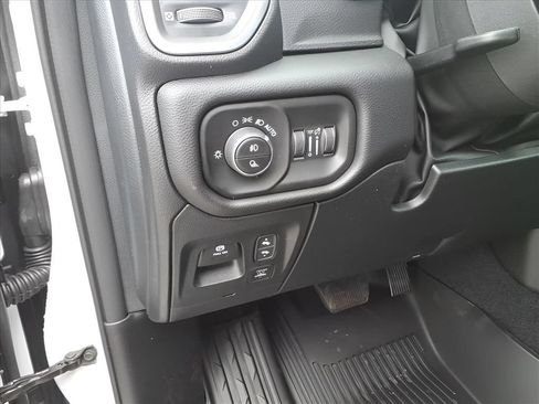 New 2026 RAM 1500 Big Horn AWD/4WD image 19