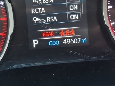 Used 2021 Toyota RAV4 XLE image 64